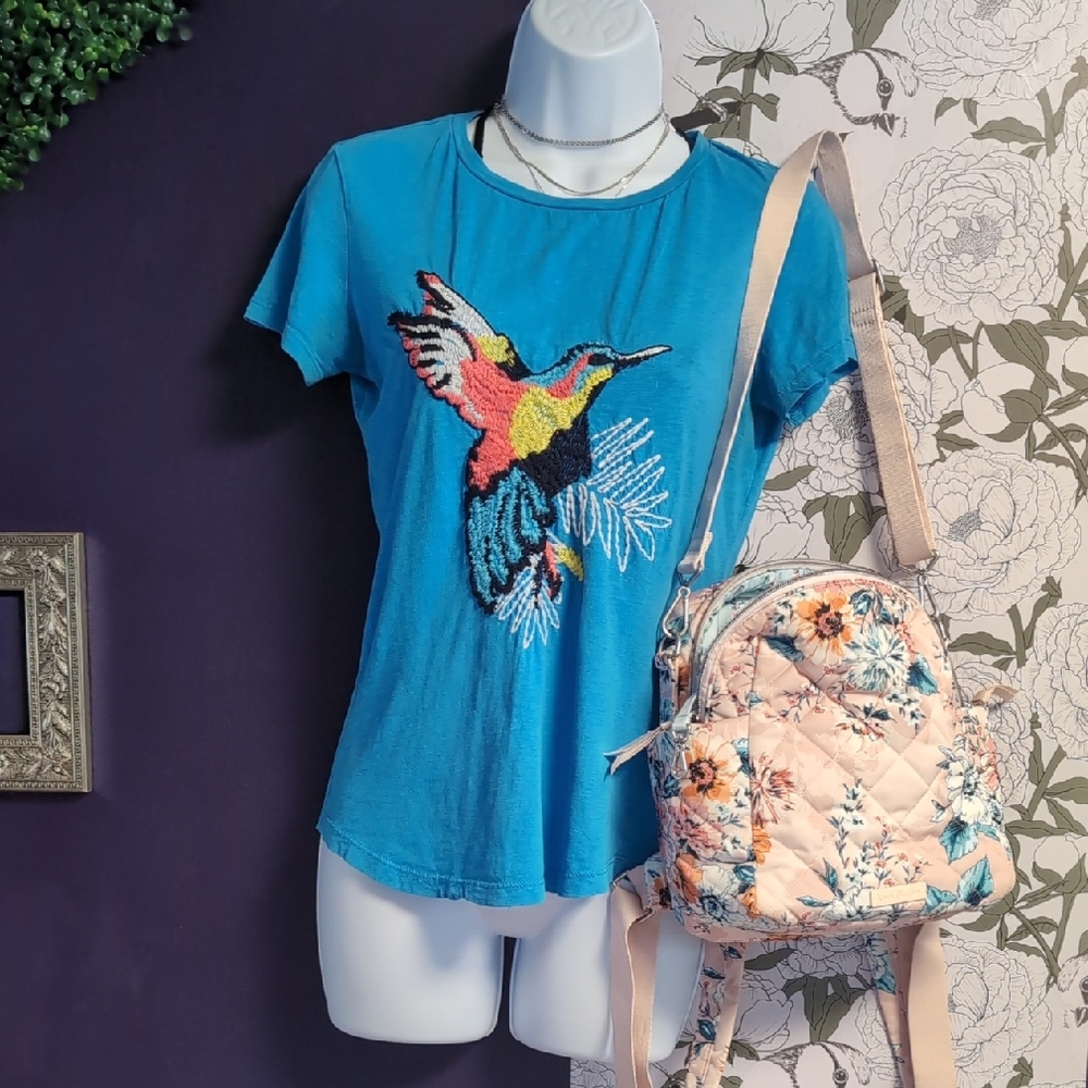 Colorful Hummingbird Embroidered Tee - Picture 2 of 6